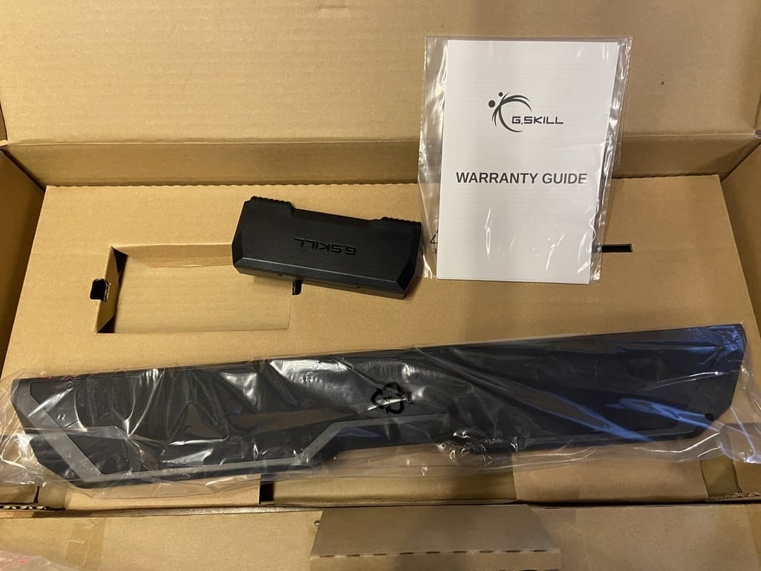 G.Skill Ripjaws KM780 Cherry MX Red Qwertz DE